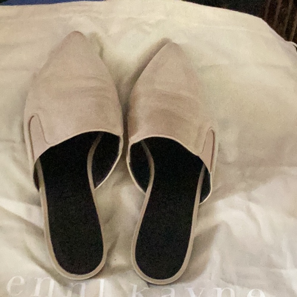 Jenni Kayne Mules Natural 36. Retail 395. Selling reduced/As Is